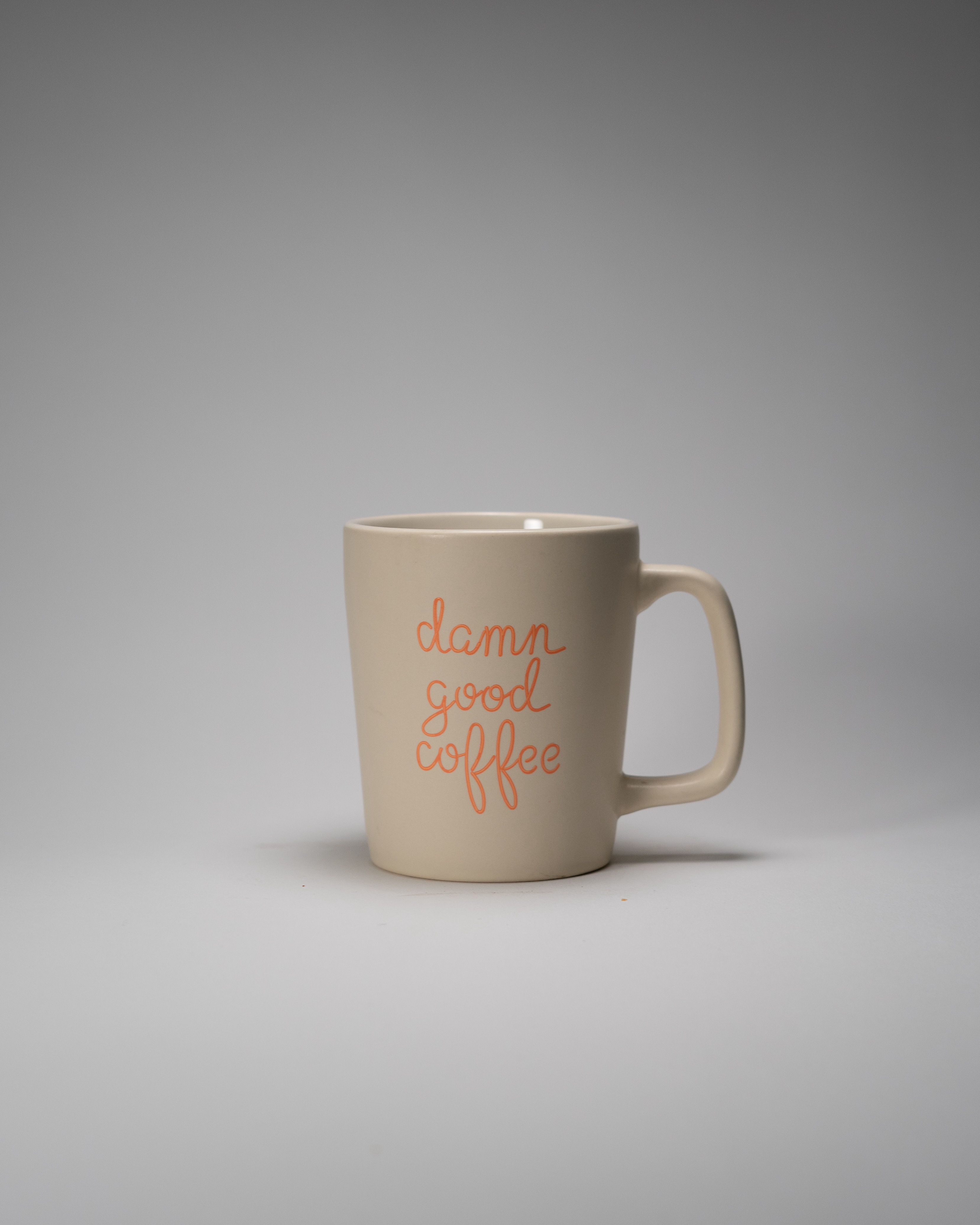 http://roasthousecoffee.com/cdn/shop/files/Damn_Good_Mug.png?v=1697836012